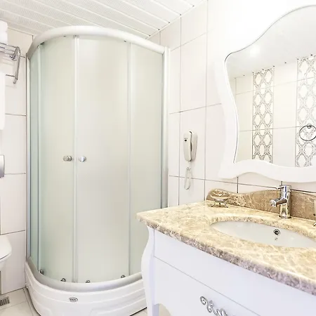 Galeri 5* Окурджалар